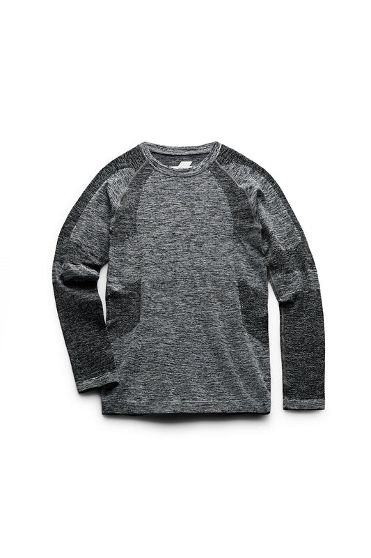 SEAMLESS LONG SLEEVE T-SHIRT