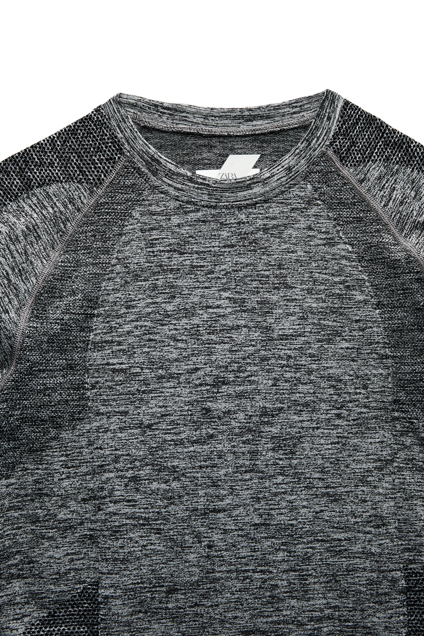 SEAMLESS LONG SLEEVE T-SHIRT